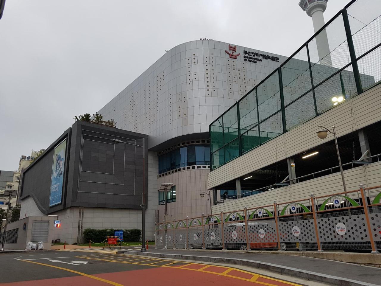 ヒュプラス ゲストハウス 釜山広域市 エクステリア 写真